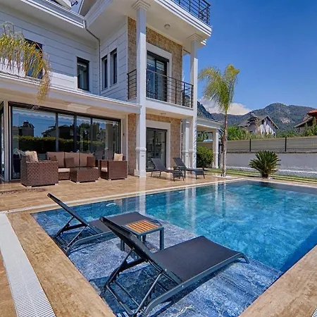 Villa Göcek Merkez De özel Havuz Müstakil Lüks *