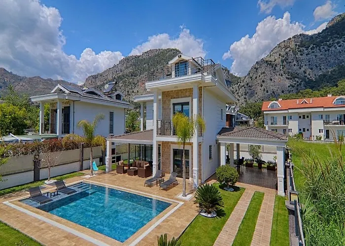 Villa Goecek Merkez De Oezel Havuz Muestakil Lueks *