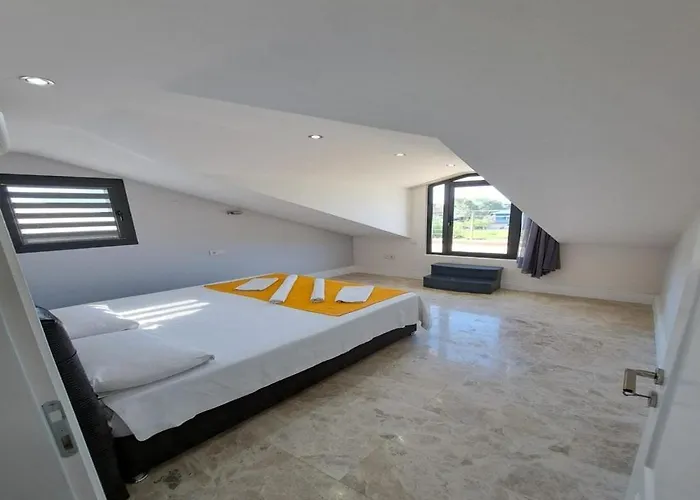 Villa Göcek Merkez De özel Havuz Müstakil Lüks