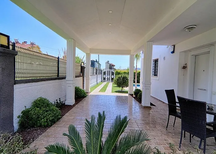 Villa Göcek Merkez De özel Havuz Müstakil Lüks Fethiye